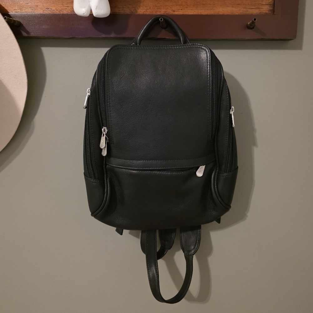 ROYCE New York Black Leather Backpack | Genuine Full Grain Leather Laptop Travel